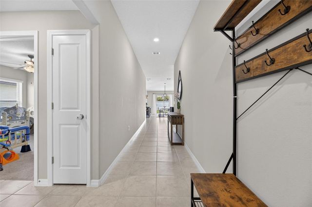 11216 KELLY GREEN AVENUE, Wimauma, FL 33598