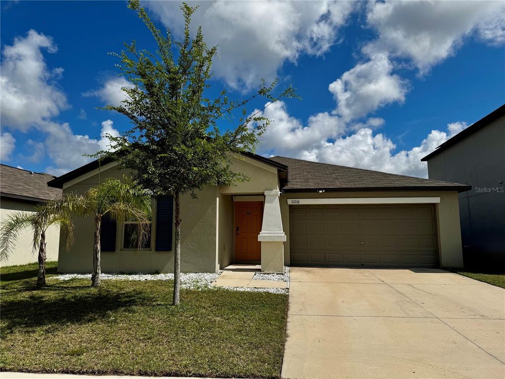 11216 KELLY GREEN AVENUE, Wimauma, FL 33598