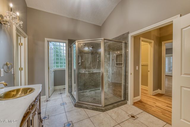 101 Bond Town Road, Blountville, TN 37617