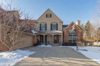 43121 Ashbury Drive, Novi City, MI 48375