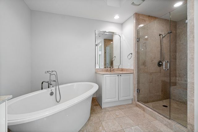 701 S Olive Avenue 2009, West Palm Beach, FL 33401