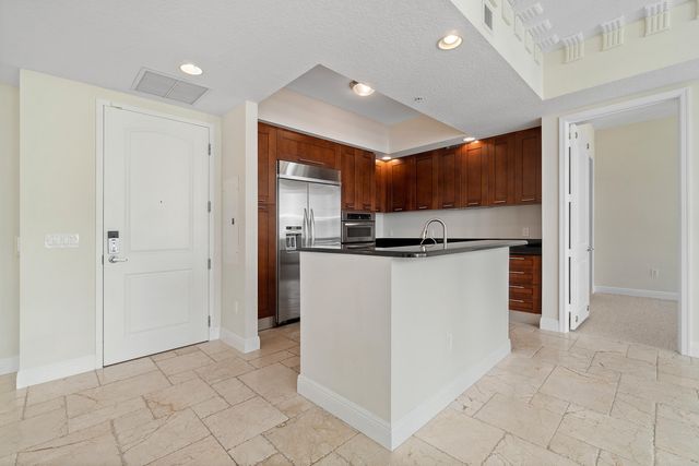 701 S Olive Avenue 2009, West Palm Beach, FL 33401