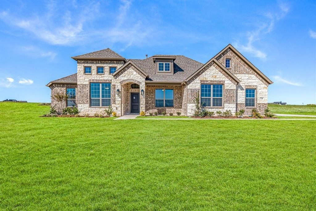 128 Lila Lake Drive, Waxahachie, TX 75165