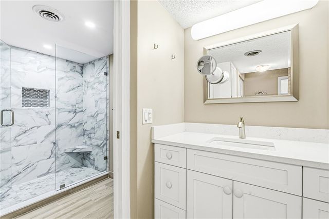 3939 Ocean Drive 208C, Vero Beach, FL 32963