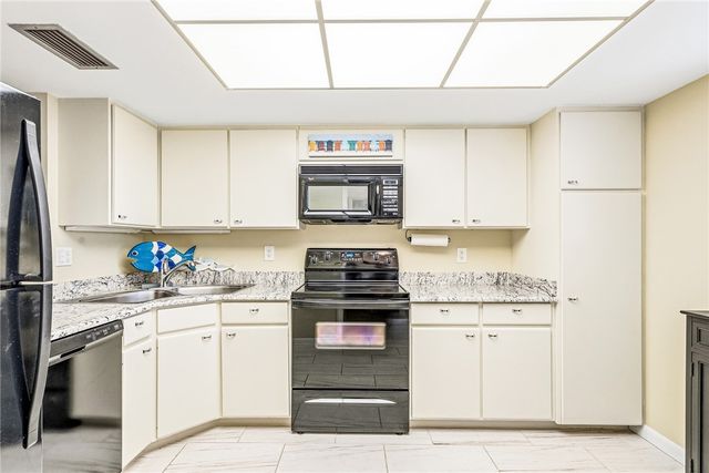 3939 Ocean Drive 208C, Vero Beach, FL 32963