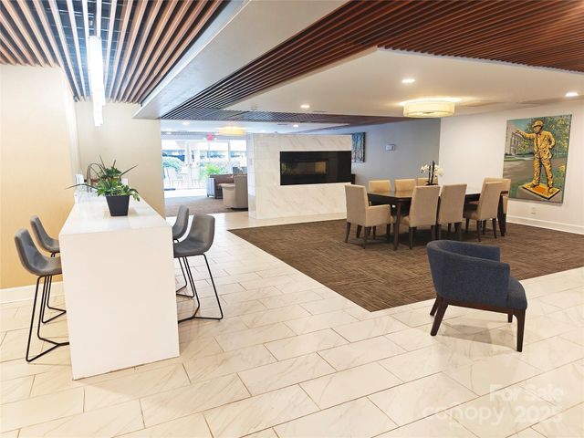 1323 Queens Road 321, Charlotte, NC 28207