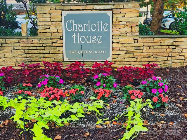 1323 Queens Road 321, Charlotte, NC 28207
