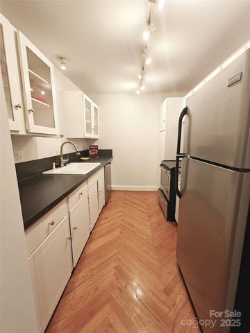 1323 Queens Road 321, Charlotte, NC 28207