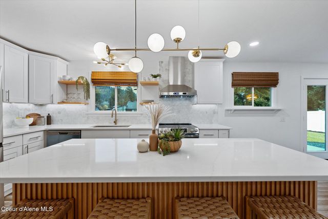 1502 E Stiner Ave, Coeur D'alene, ID 83815