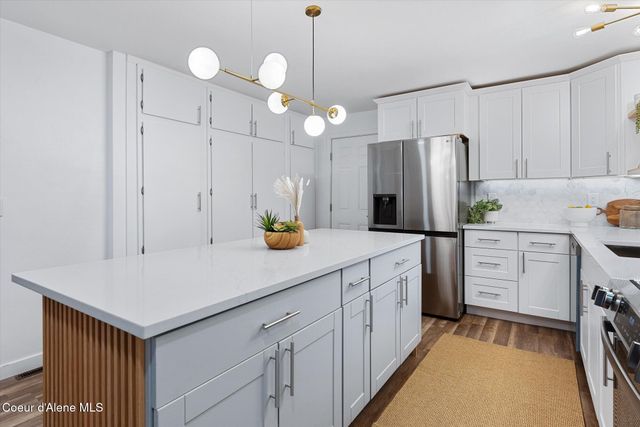 1502 E Stiner Ave, Coeur D'alene, ID 83815