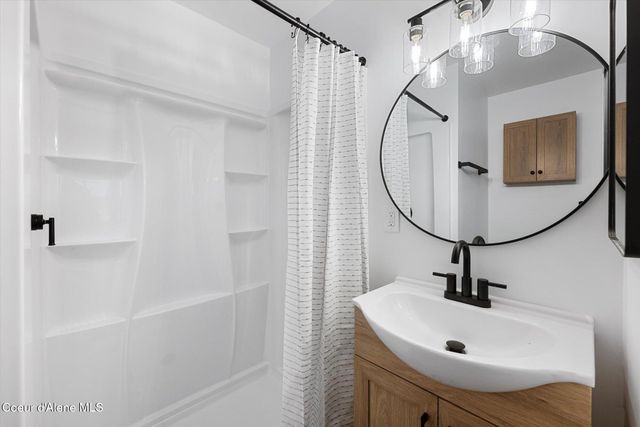 1502 E Stiner Ave, Coeur D'alene, ID 83815