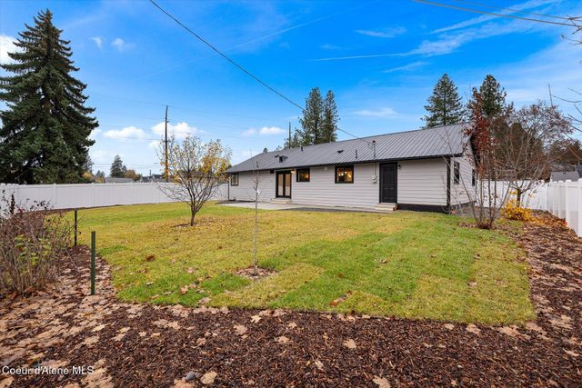 1502 E Stiner Ave, Coeur D'alene, ID 83815