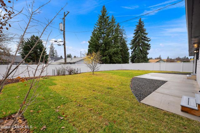 1502 E Stiner Ave, Coeur D'alene, ID 83815