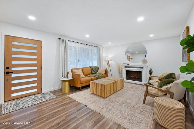 1502 E Stiner Ave, Coeur D'alene, ID 83815