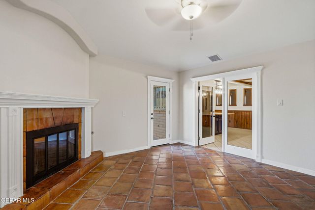 10155 ALDRIN Circle, Socorro, TX 79927