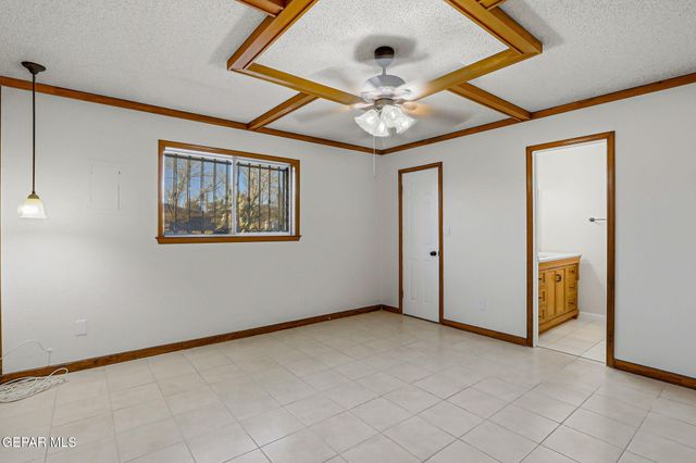 10155 ALDRIN Circle, Socorro, TX 79927