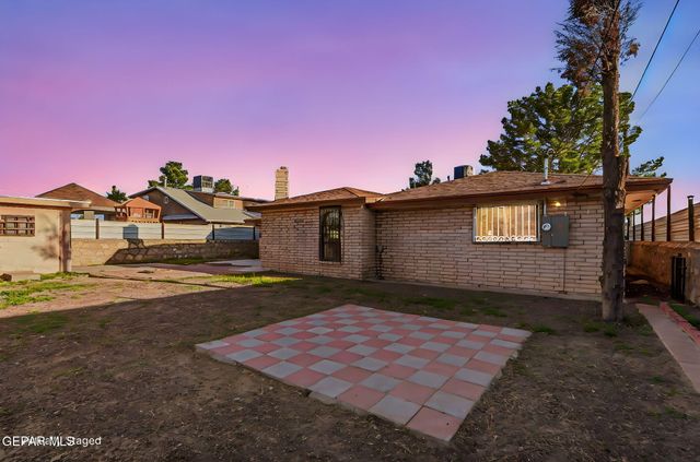 10155 ALDRIN Circle, Socorro, TX 79927