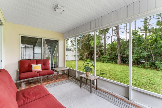 107 Kensington Circle, Panama City Beach, FL 32413