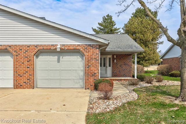 2 Wilshire Drive, Frankenmuth, MI 48734
