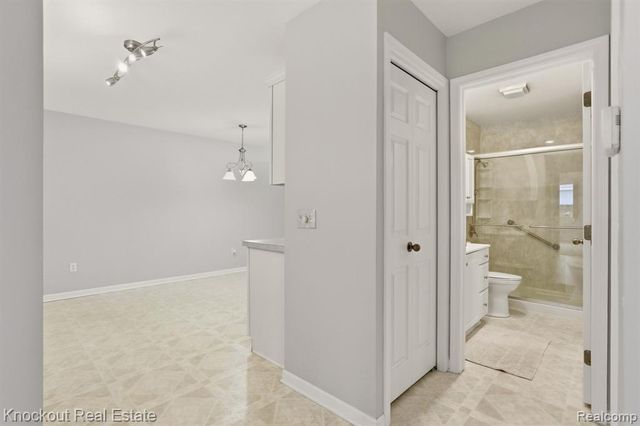 2 Wilshire Drive, Frankenmuth, MI 48734