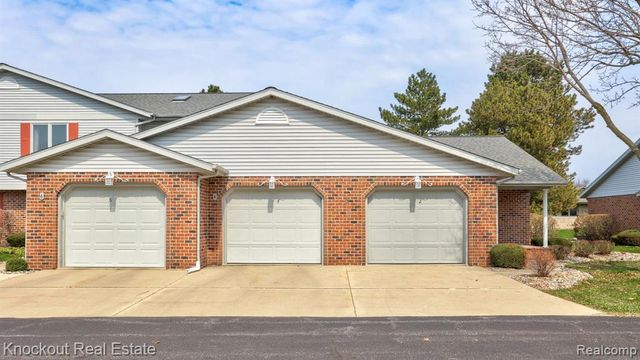 2 Wilshire Drive, Frankenmuth, MI 48734