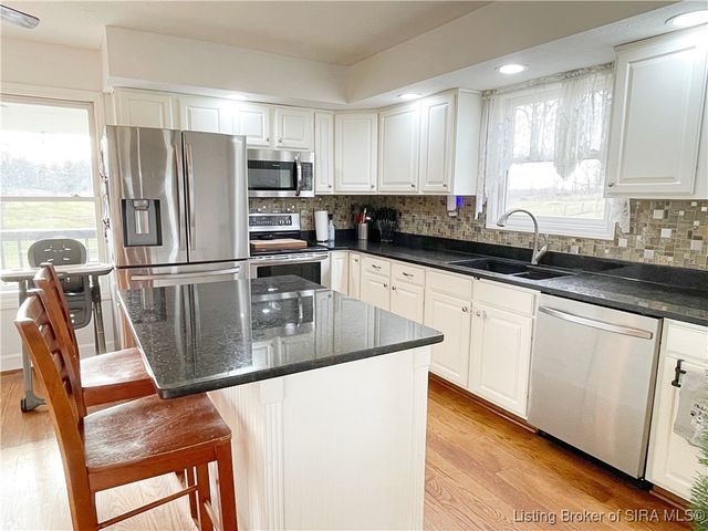 8215 Jordan Drive, Charlestown, IN 47111