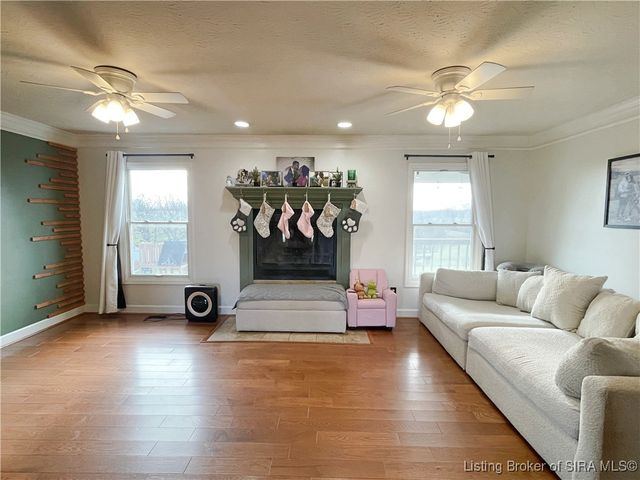 8215 Jordan Drive, Charlestown, IN 47111