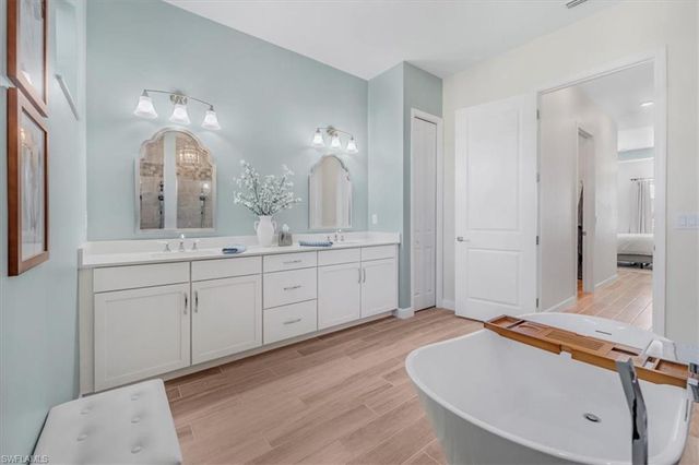 1211 SE 10th AVE, Cape Coral, FL 33990