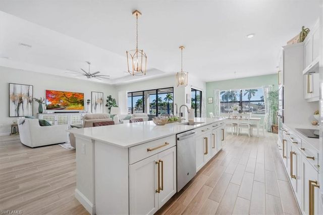 1211 SE 10th AVE, Cape Coral, FL 33990