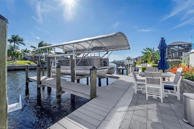 1211 SE 10th AVE, Cape Coral, FL 33990