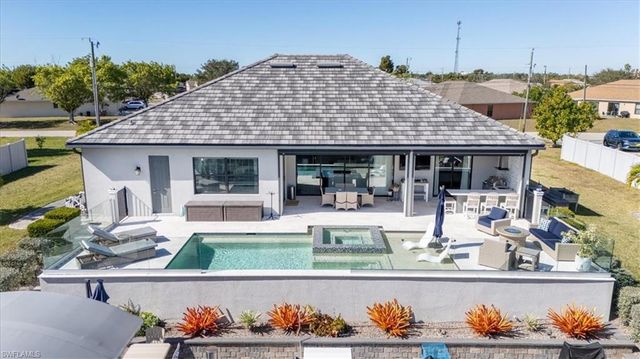 1211 SE 10th AVE, Cape Coral, FL 33990