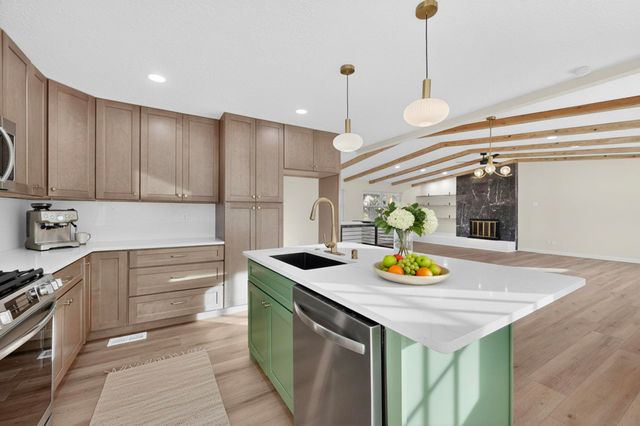 4713 Huntington Drive NE, Albuquerque, NM 87111