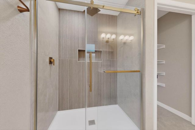 4713 Huntington Drive NE, Albuquerque, NM 87111