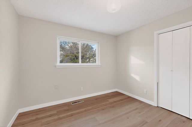 4713 Huntington Drive NE, Albuquerque, NM 87111