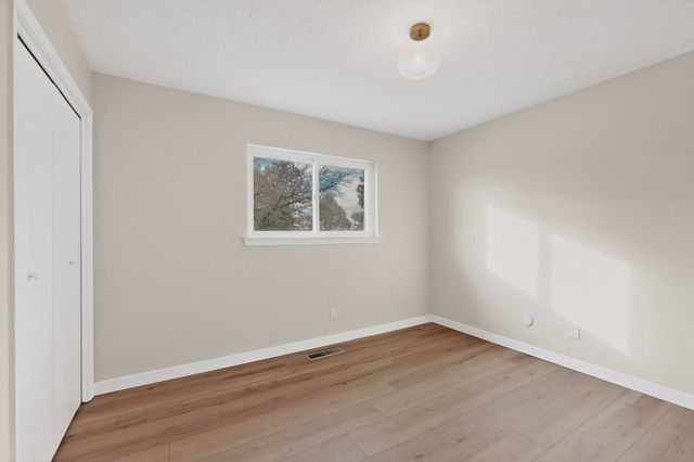 4713 Huntington Drive NE, Albuquerque, NM 87111