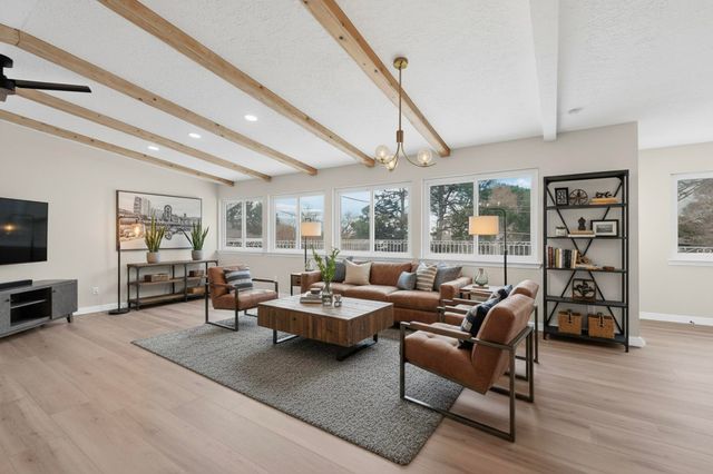 4713 Huntington Drive NE, Albuquerque, NM 87111