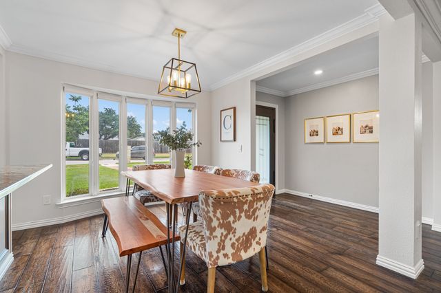 3817 Westminster Drive, Carrollton, TX 75007