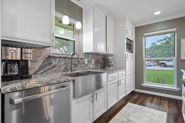 3817 Westminster Drive, Carrollton, TX 75007