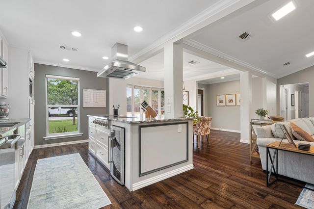 3817 Westminster Drive, Carrollton, TX 75007