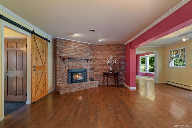2 Pine Tree Drive, Katonah, NY 10536
