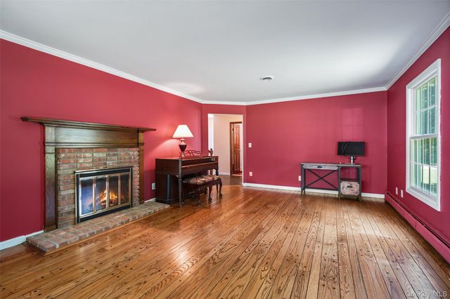 2 Pine Tree Drive, Katonah, NY 10536