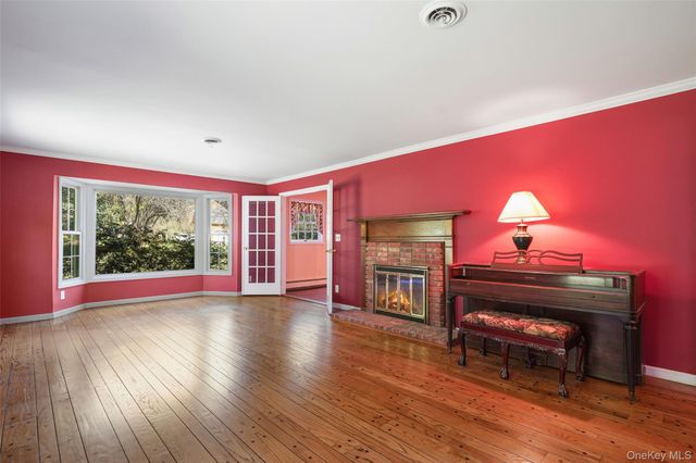 2 Pine Tree Drive, Katonah, NY 10536