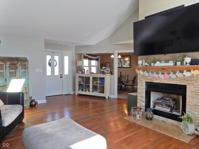 41 Stephen Street, Mooresville, IN 46158