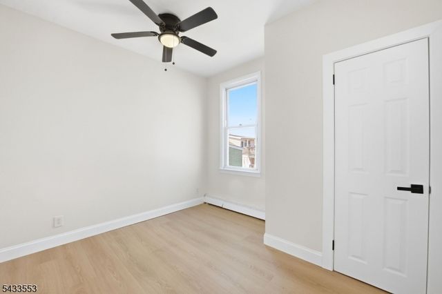 139 W 51st St, Bayonne City, NJ 07002