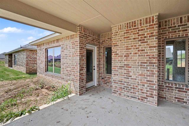 437 NW Sandstone Ave, Cache, OK 73527