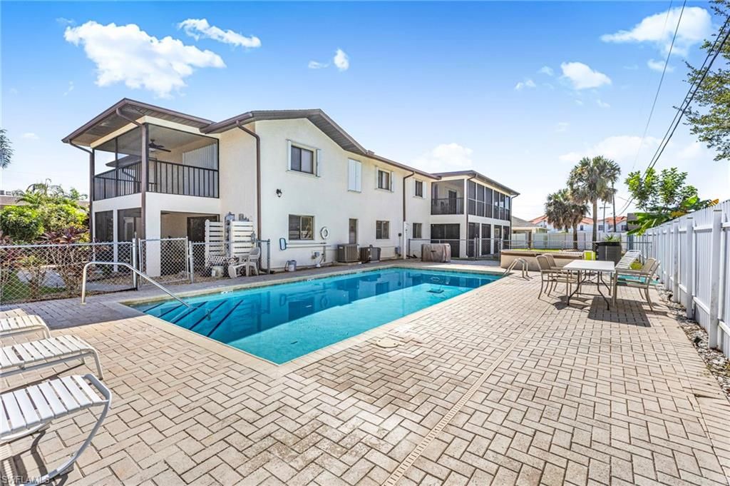 3720 SE 10th AVE 102, CAPE CORAL, FL 33904 — photo 2