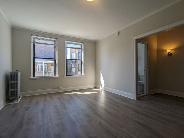 3335 W Diversey Avenue 234, Chicago, IL 60647