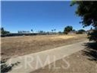 1075 Martin Luther King Jr Way, Merced, CA 95341