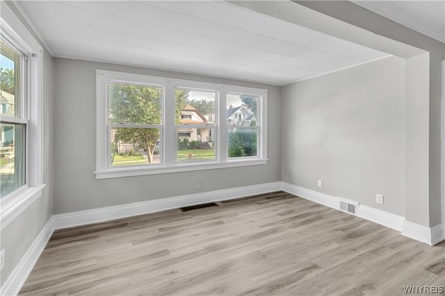 76 Eiseman Avenue 2, Tonawanda, NY 14217