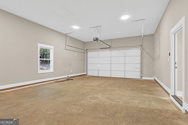 507 North Ridge Road, Barnesville, GA 30204